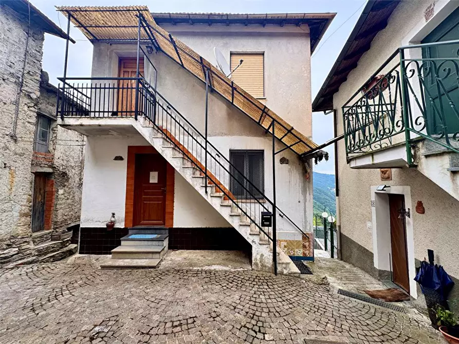 Immagine 1 di Appartamento in vendita  in Via Dalle Scale  36 a Montegrosso Pian Latte