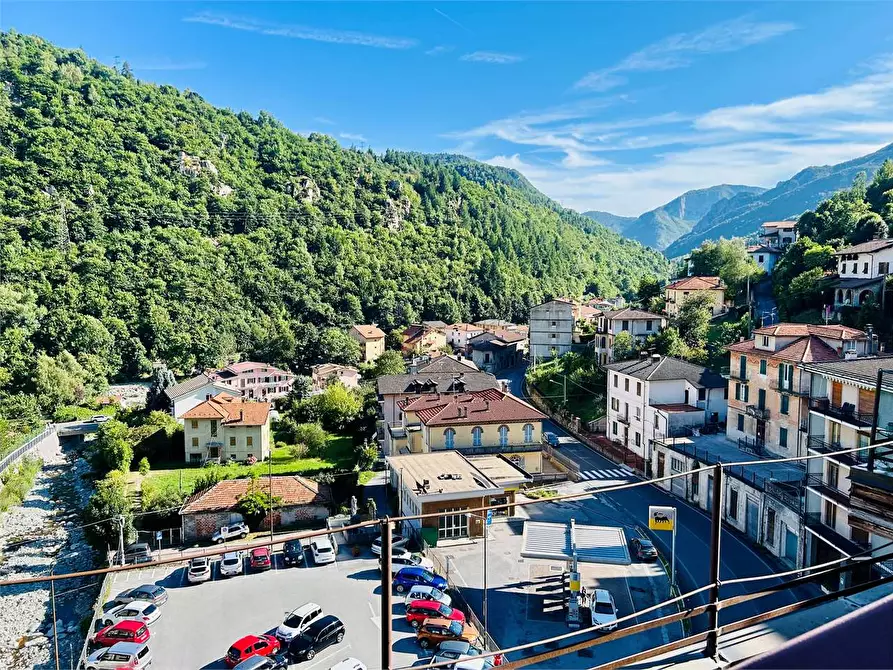 Immagine 2 di Appartamento in vendita  in Piazza della libertà 12 a Ormea