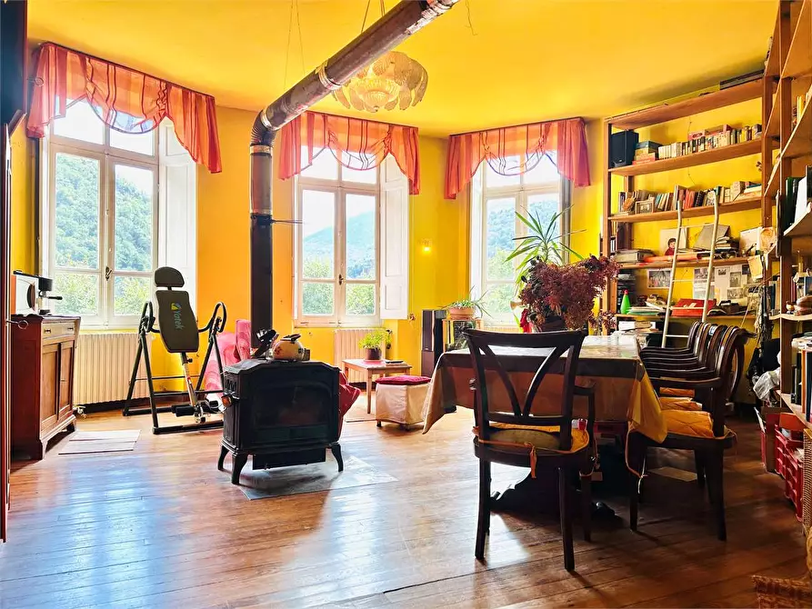 Immagine 61 di Villa in vendita  in Viale Piaggio a Ormea