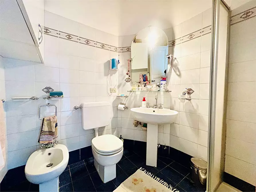 Immagine 60 di Villa in vendita  in Viale Piaggio a Ormea