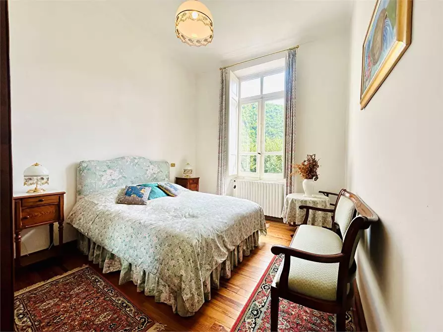 Immagine 50 di Villa in vendita  in Viale Piaggio a Ormea