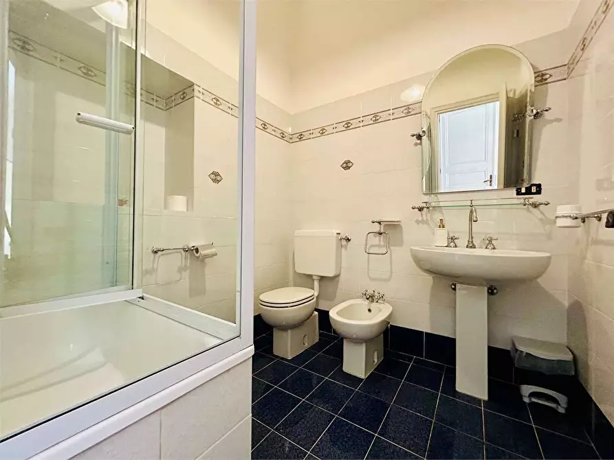 Immagine 56 di Villa in vendita  in Viale Piaggio a Ormea