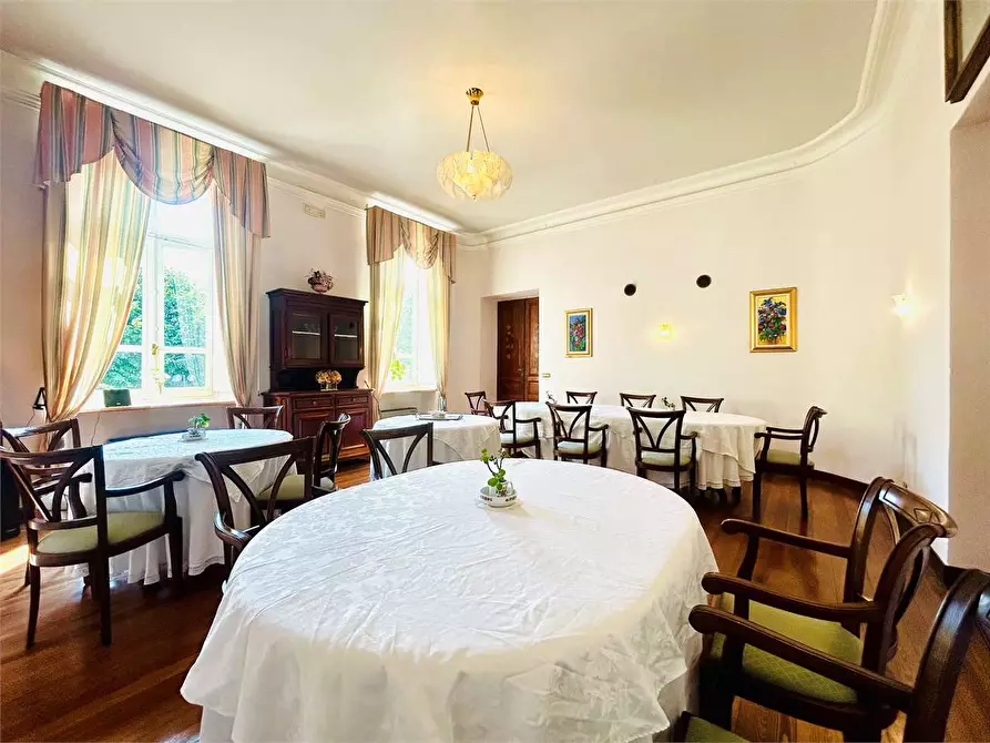 Immagine 17 di Villa in vendita  in Viale Piaggio a Ormea