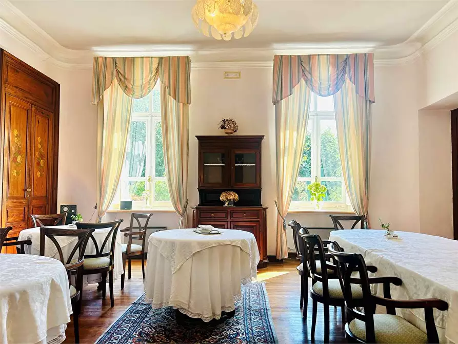 Immagine 15 di Villa in vendita  in Viale Piaggio a Ormea