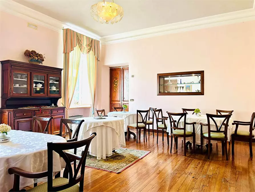 Immagine 13 di Villa in vendita  in Viale Piaggio a Ormea