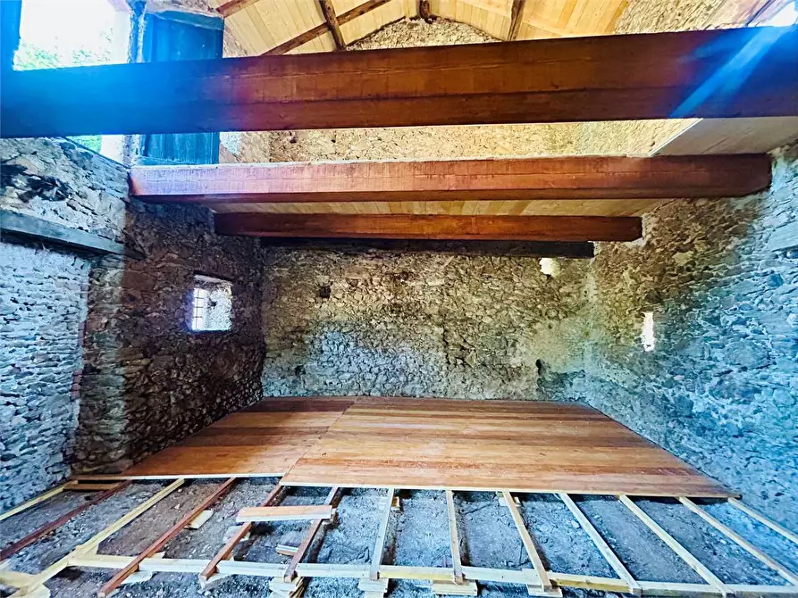 Immagine 8 di Rustico / casale in vendita  in Strada Provinciale a Priola