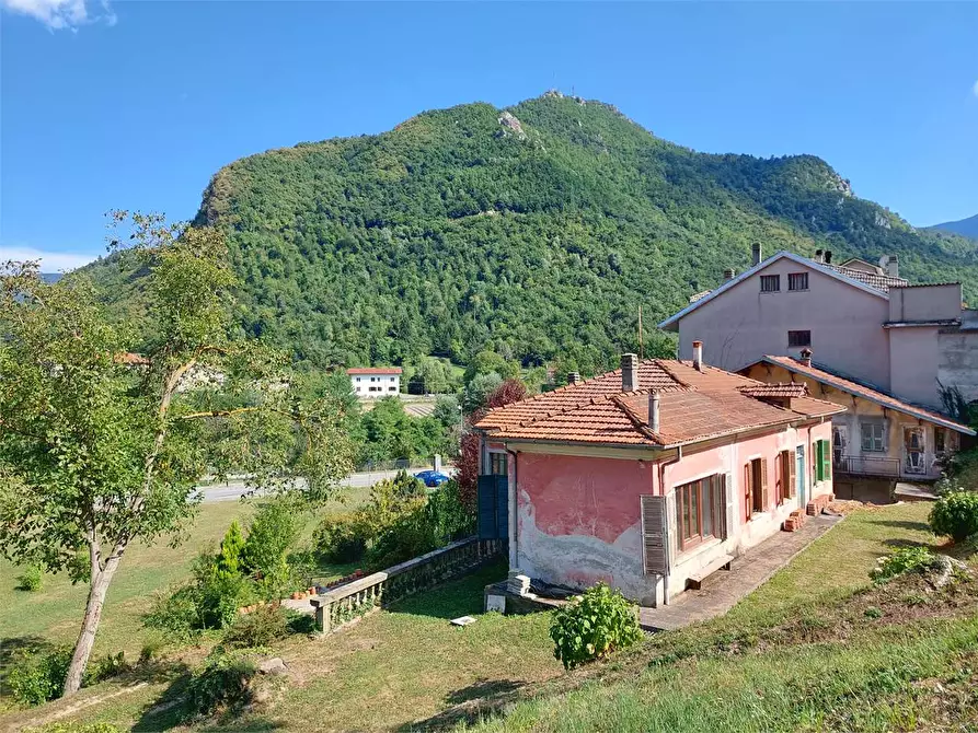 Immagine 2 di Rustico / casale in vendita  in Via Garibaldi 102 a Garessio