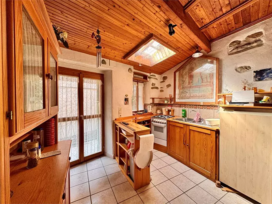 Immagine 30 di Casa indipendente in vendita  in Borgata Calabria a Ranzo