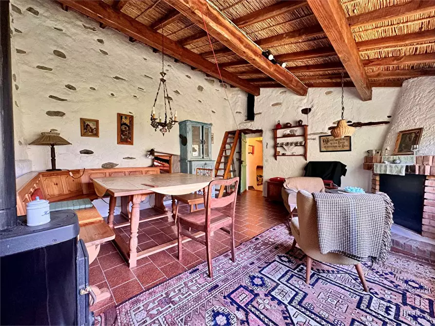 Immagine 1 di Casa indipendente in vendita  in Borgata Calabria a Ranzo