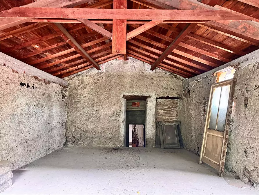 Immagine 10 di Appartamento in vendita  in Via De Filippi 39 a Pieve Di Teco