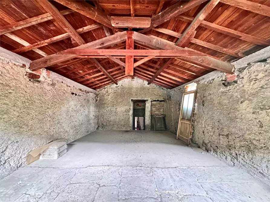 Immagine 13 di Appartamento in vendita  in Via De Filippi 39 a Pieve Di Teco