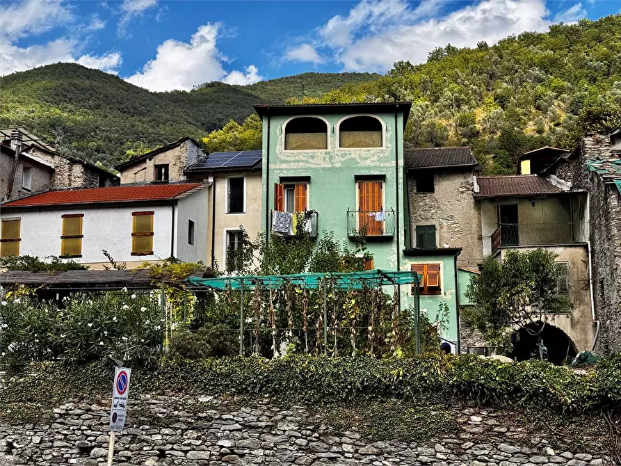 Immagine 37 di Appartamento in vendita  in Via De Filippi 39 a Pieve Di Teco