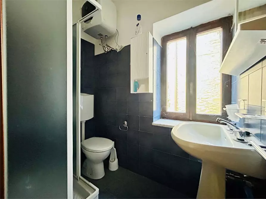 Immagine 10 di Appartamento in vendita  in Frazione Chionea a Ormea