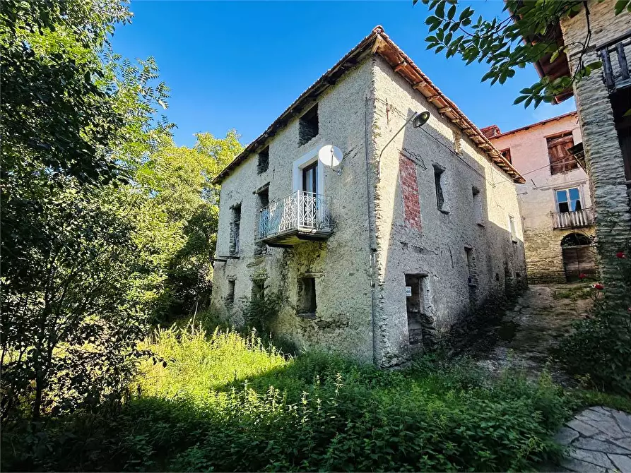 Immagine 20 di Appartamento in vendita  in Frazione Chionea a Ormea