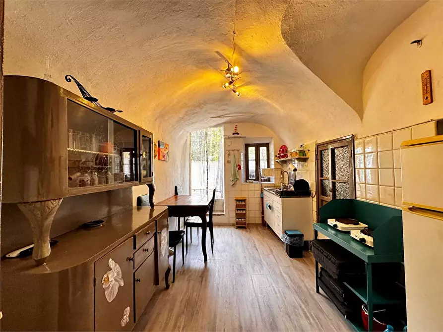 Immagine 4 di Appartamento in vendita  in Via De Filippi 31 a Pieve Di Teco