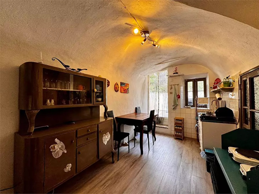 Immagine 1 di Appartamento in vendita  in Via De Filippi 31 a Pieve Di Teco