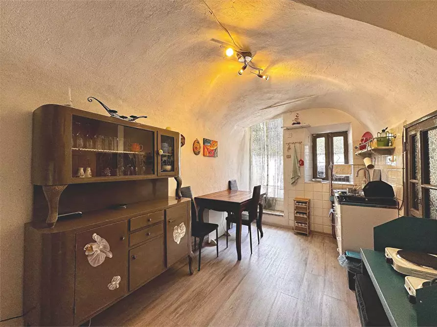 Immagine 2 di Appartamento in vendita  in Via De Filippi 31 a Pieve Di Teco