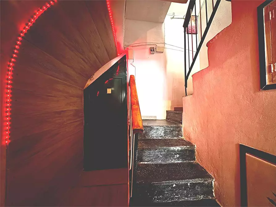 Immagine 14 di Appartamento in vendita  in Via De Filippi 31 a Pieve Di Teco
