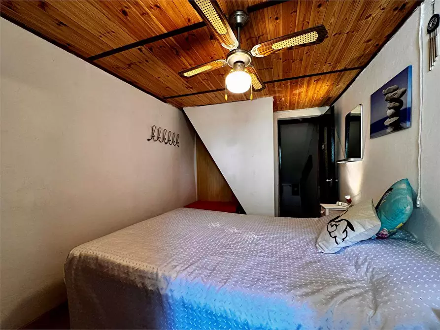 Immagine 17 di Appartamento in vendita  in Via De Filippi 31 a Pieve Di Teco