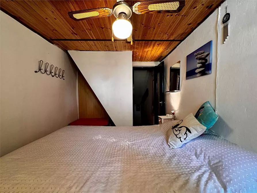 Immagine 18 di Appartamento in vendita  in Via De Filippi 31 a Pieve Di Teco