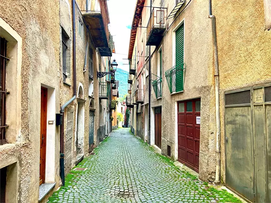 Immagine 35 di Appartamento in vendita  in Via Giardini 4 a Ormea