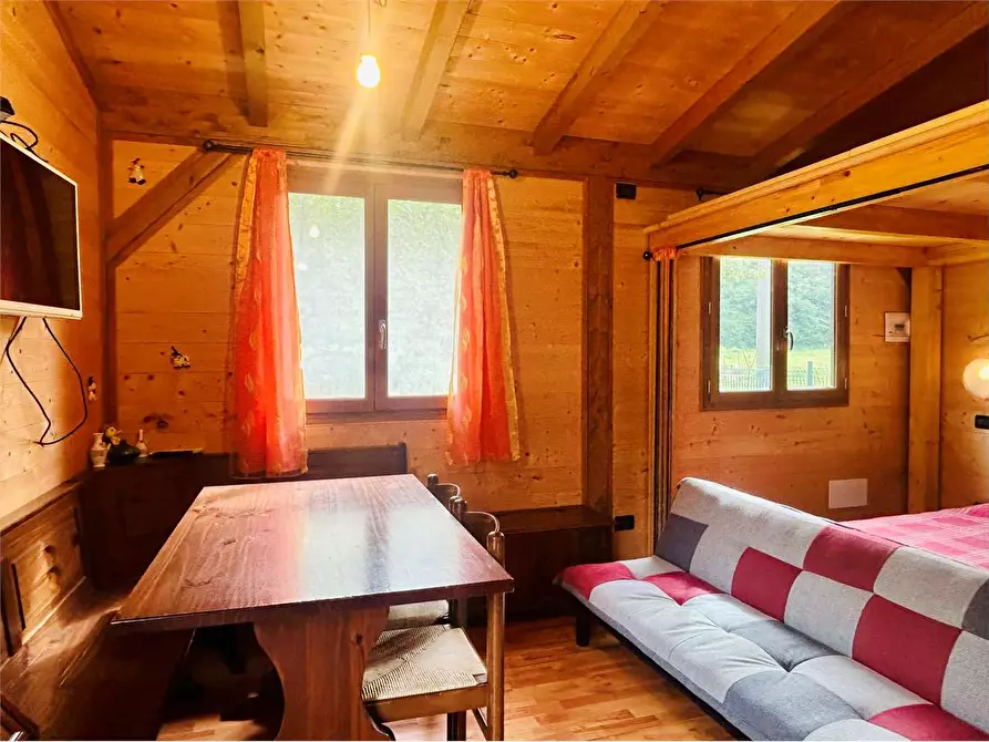 Immagine 8 di Dépendance in vendita  in Campeggio Alpino a Pornassio