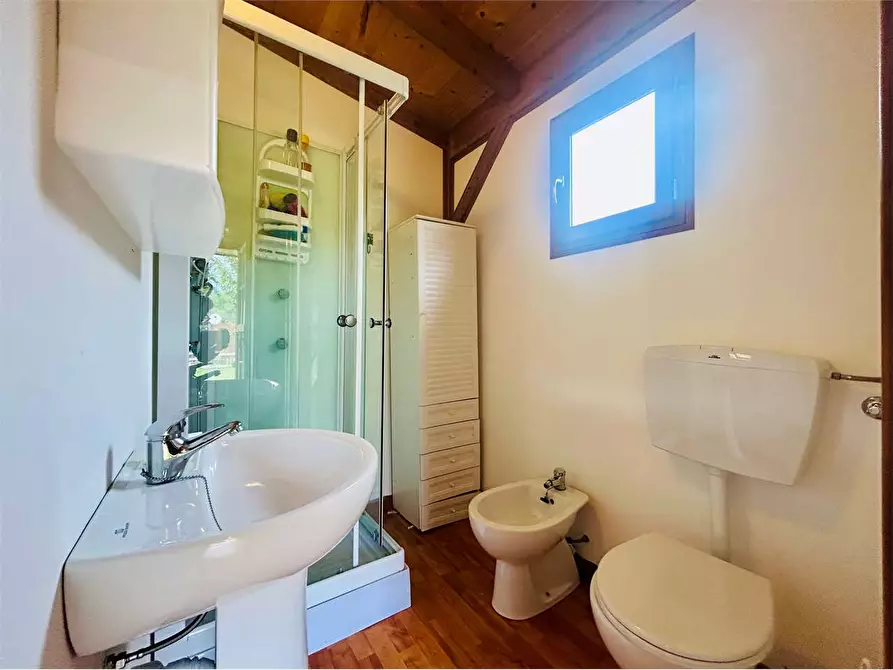 Immagine 20 di Dépendance in vendita  in Campeggio Alpino a Pornassio