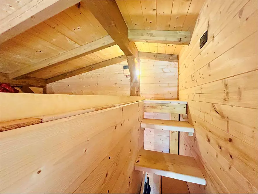 Immagine 17 di Dépendance in vendita  in Campeggio Alpino a Pornassio