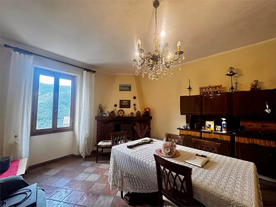 Immagine 19 di Casa indipendente in vendita  in Via Buenos Aires 15 a Rezzo