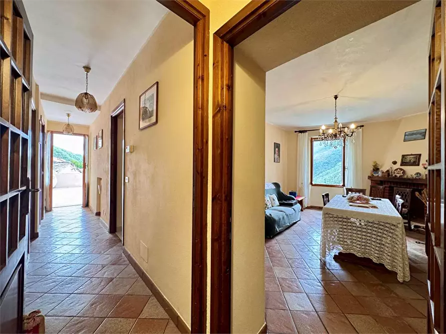 Immagine 16 di Casa indipendente in vendita  in Via Buenos Aires 15 a Rezzo