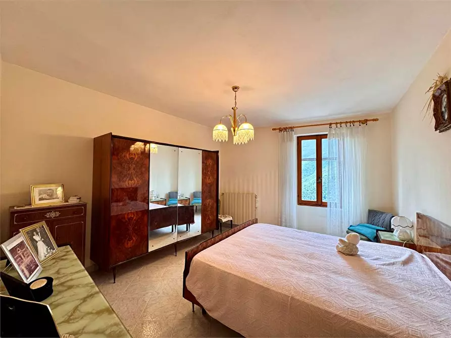 Immagine 27 di Casa indipendente in vendita  in Via Buenos Aires 15 a Rezzo