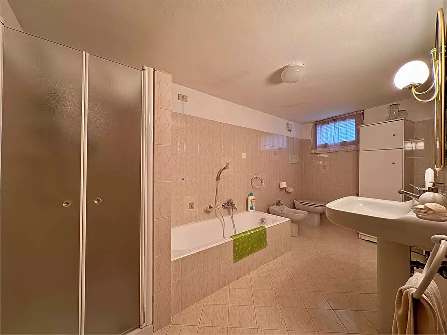 Immagine 44 di Casa indipendente in vendita  in Via Buenos Aires 15 a Rezzo