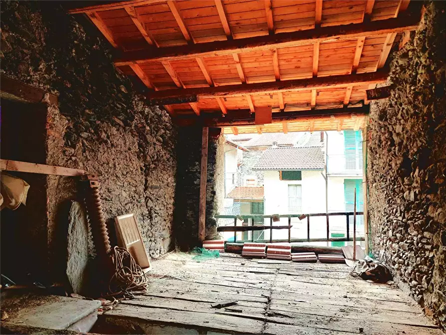 Immagine 16 di Rustico / casale in vendita  in Via Pelazza 18 a Ormea