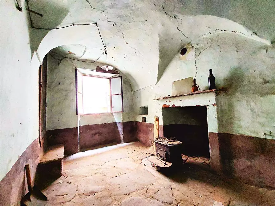 Immagine 4 di Rustico / casale in vendita  in Via Pelazza 18 a Ormea