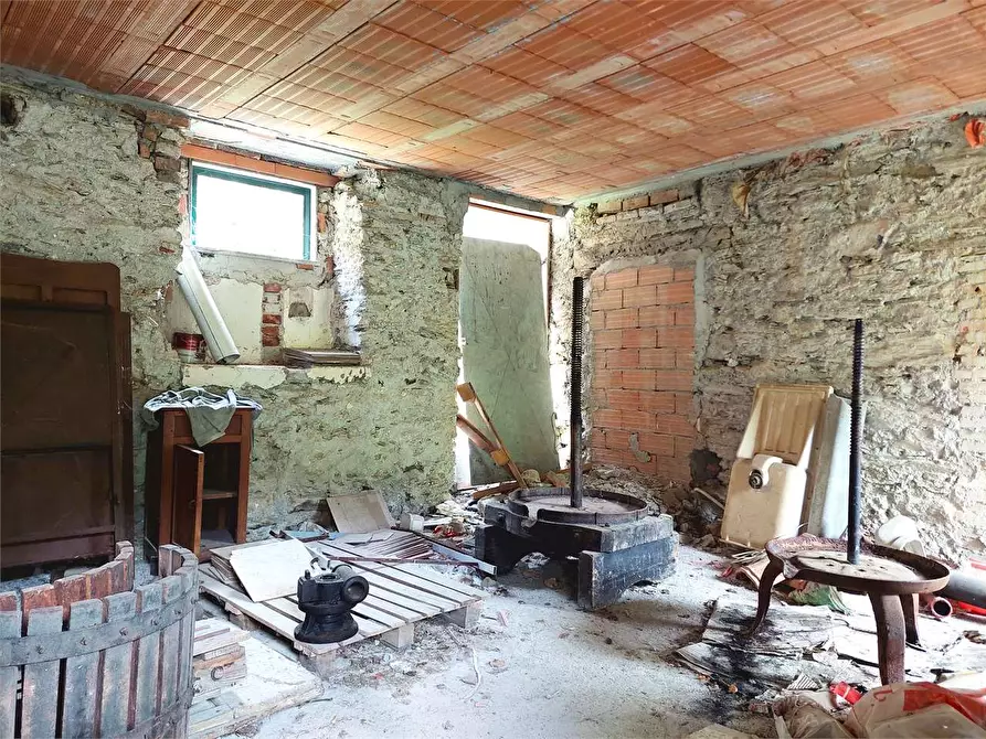 Immagine 23 di Appartamento in vendita  in Via Garibaldi a Cosio D'arroscia