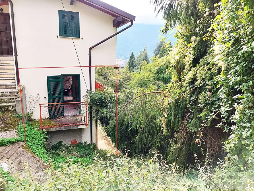 Immagine 3 di Appartamento in vendita  in Via Garibaldi a Cosio D'arroscia