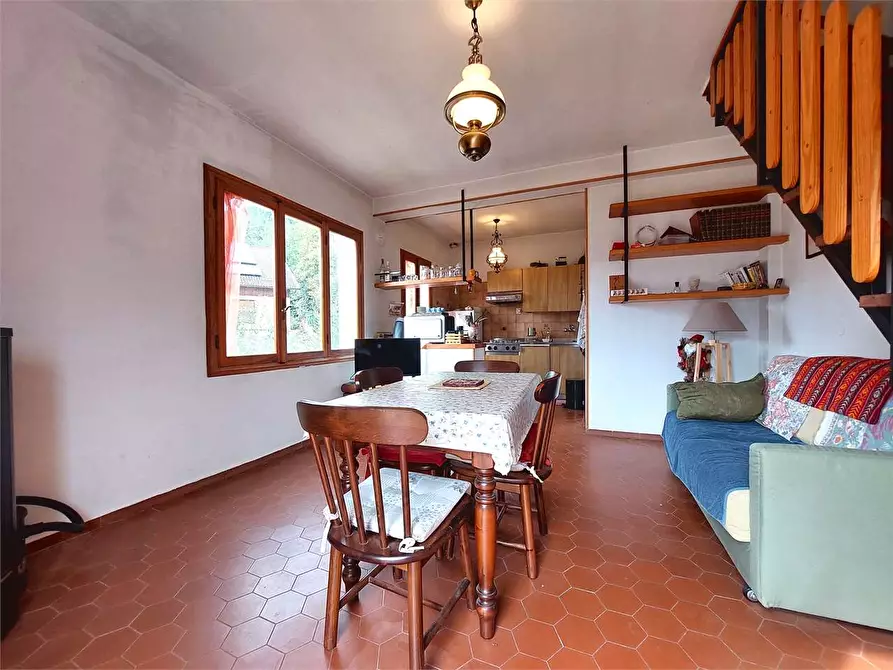 Immagine 15 di Porzione di villa in vendita  in Via Rosso 31 a Pornassio