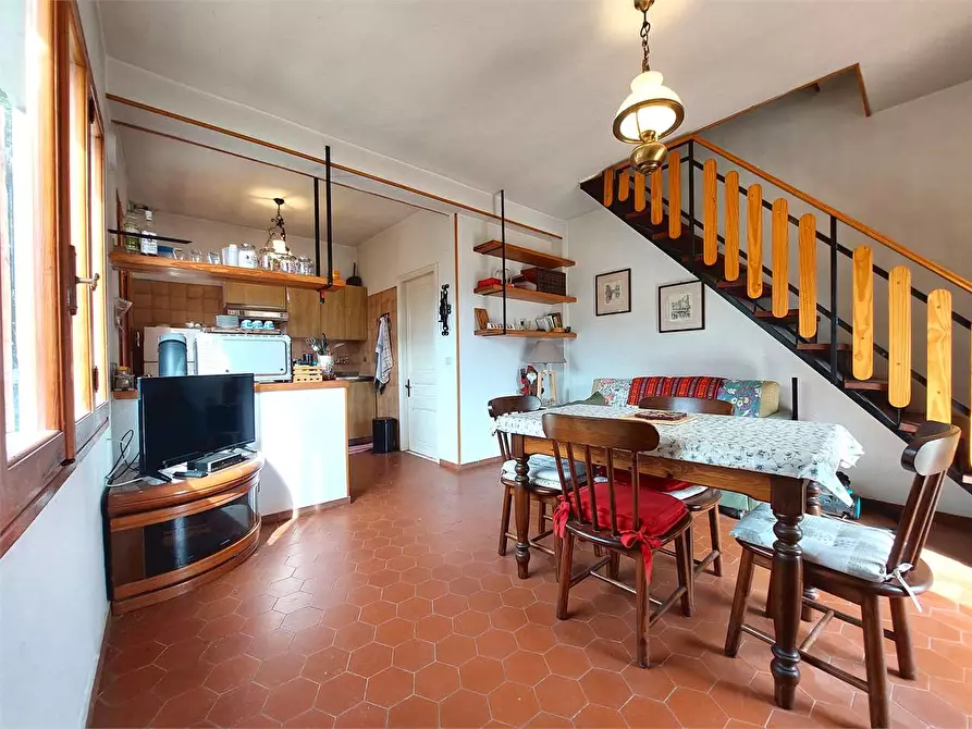 Immagine 17 di Porzione di villa in vendita  in Via Rosso 31 a Pornassio