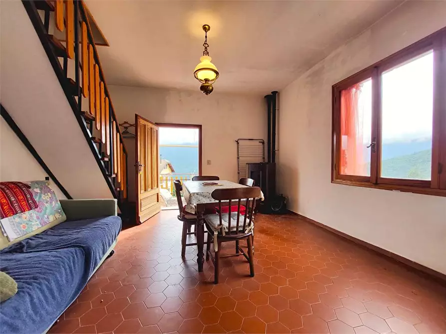 Immagine 22 di Porzione di villa in vendita  in Via Rosso 31 a Pornassio