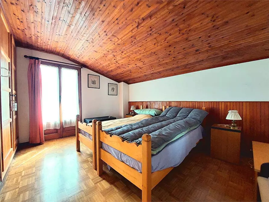 Immagine 23 di Porzione di villa in vendita  in Via Rosso 31 a Pornassio