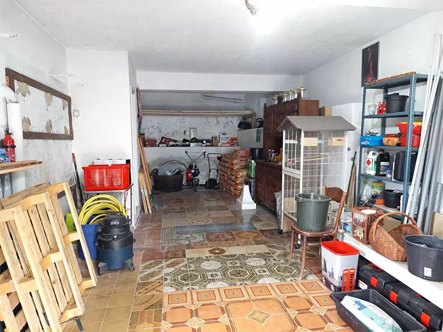 Immagine 31 di Porzione di villa in vendita  in Via Rosso 31 a Pornassio