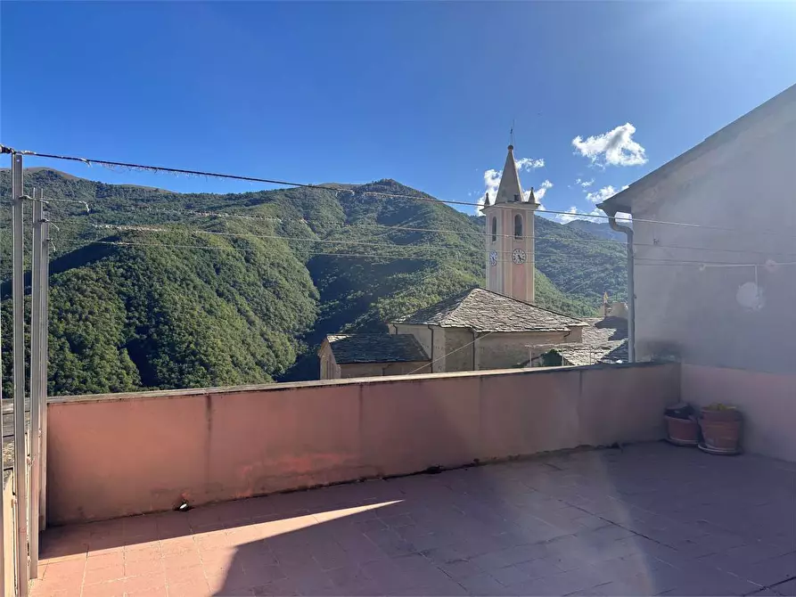 Immagine 8 di Casa indipendente in vendita  in Via Buenos Aires 15 a Rezzo