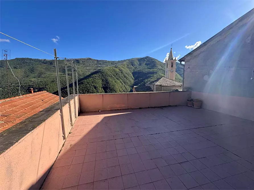 Immagine 7 di Casa indipendente in vendita  in Via Buenos Aires 15 a Rezzo