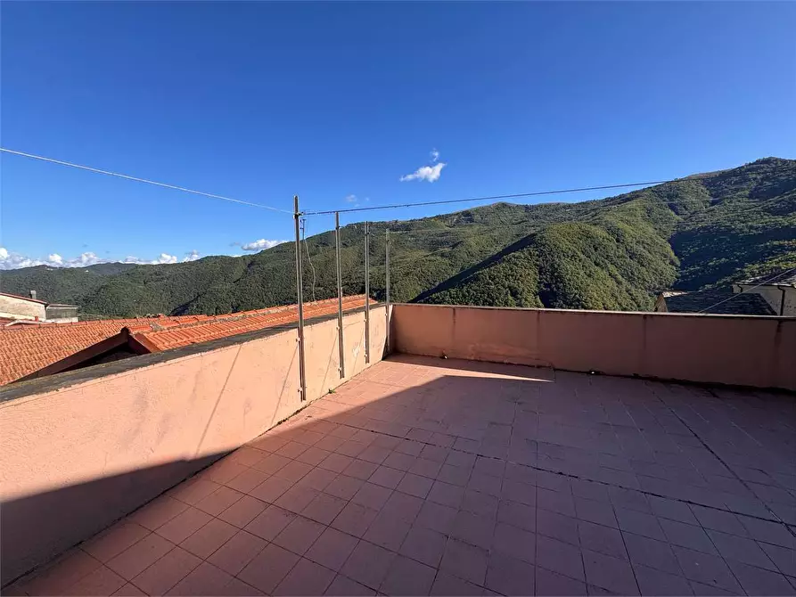 Immagine 9 di Casa indipendente in vendita  in Via Buenos Aires 15 a Rezzo