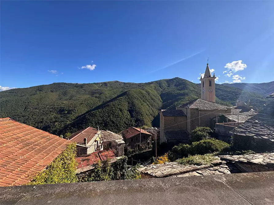 Immagine 2 di Casa indipendente in vendita  in Via Buenos Aires 15 a Rezzo