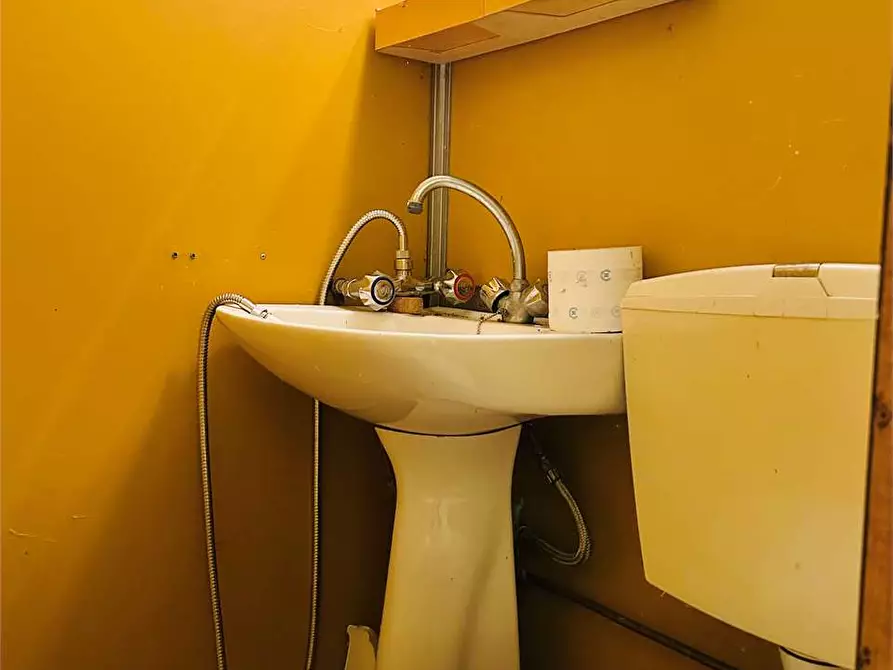 Immagine 15 di Dépendance in vendita  in Frazione Mindino  a Garessio