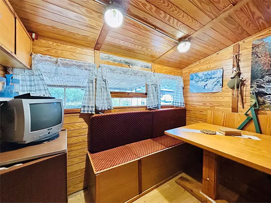 Immagine 13 di Dépendance in vendita  in Campeggio Alpino  a Pornassio