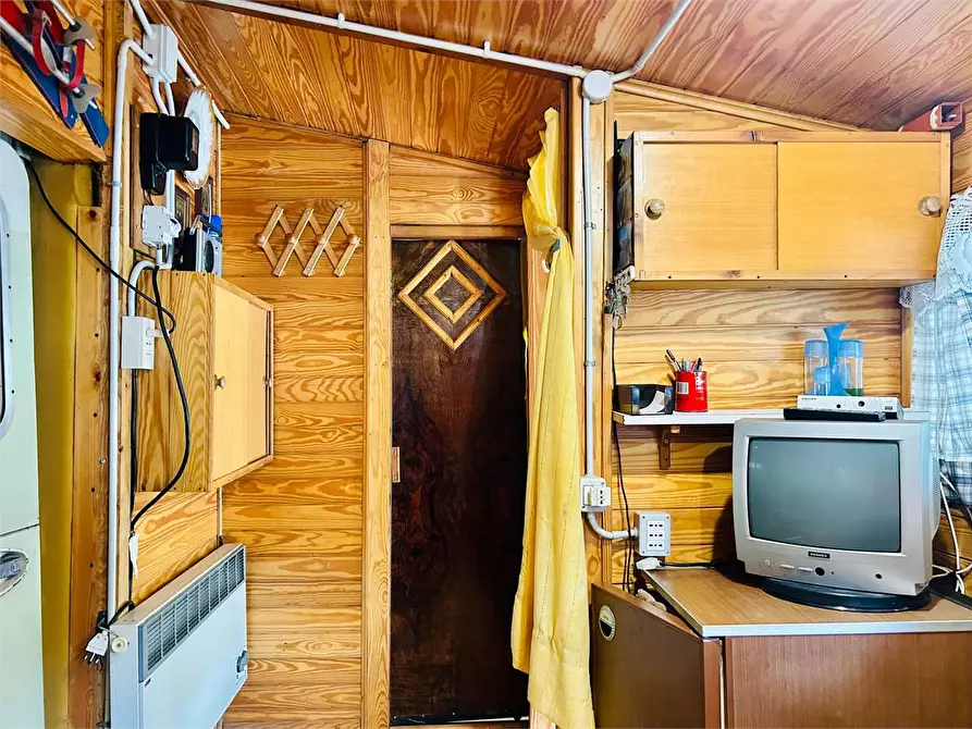 Immagine 15 di Dépendance in vendita  in Campeggio Alpino  a Pornassio