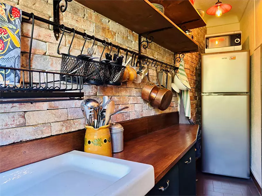 Immagine 10 di Appartamento in vendita  in Via Mazzini a Pieve Di Teco