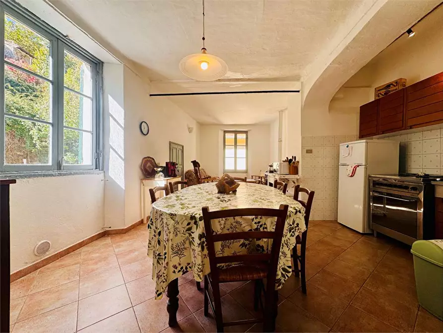 Immagine 3 di Appartamento in vendita  in Via Lavinella 1 a Rezzo